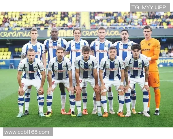 成都足球队与深圳足球队耐力对决赛后分析与反思 成都足球队与深圳足球队耐力对决赛后分析与反思