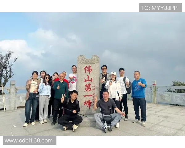 杭州排球队的力量变革引发热议全新战术与团队协作的崛起之路